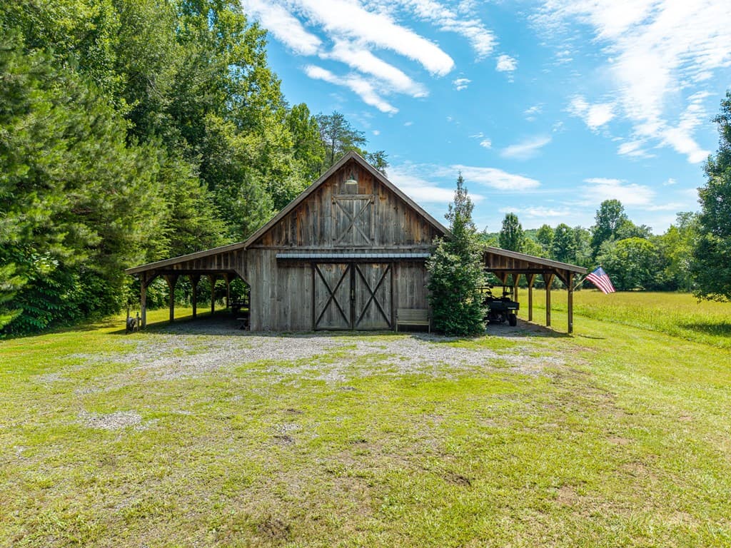 965 Bell Road, Mineral Bluff GA 30559 - Photo