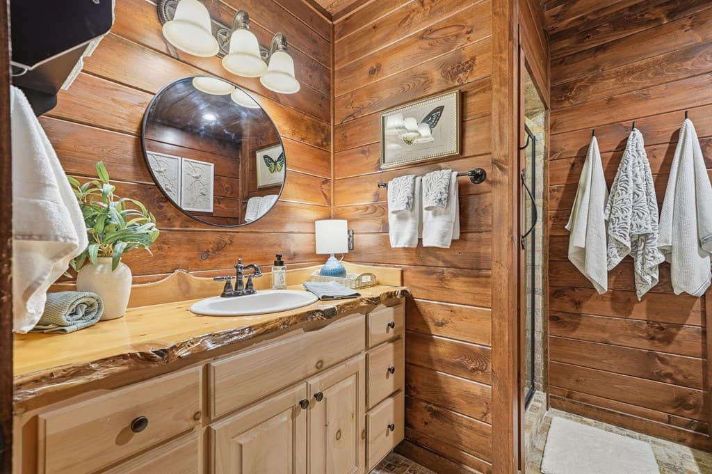 965 Bell Road, Mineral Bluff GA 30559 - Photo