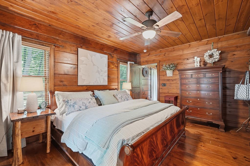 965 Bell Road, Mineral Bluff GA 30559 - Photo