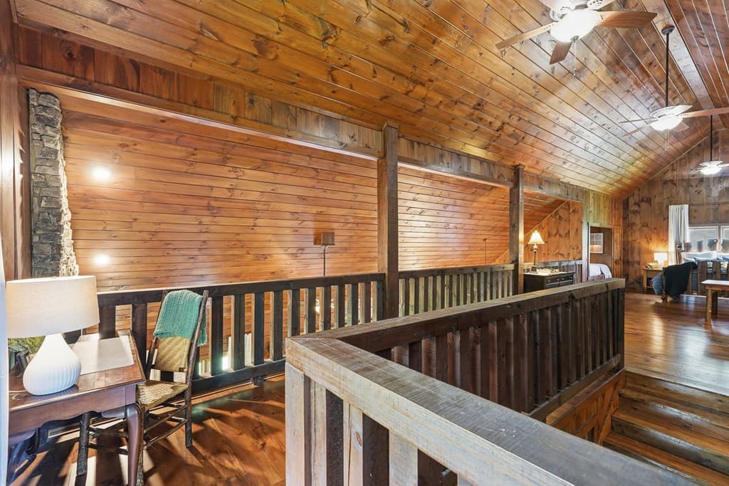 965 Bell Road, Mineral Bluff GA 30559 - Photo