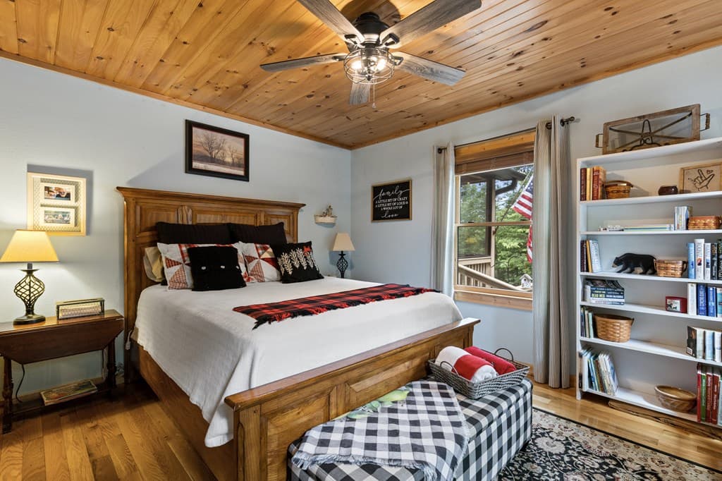 280 Palmetto Drive, Ellijay GA 30540 - Photo