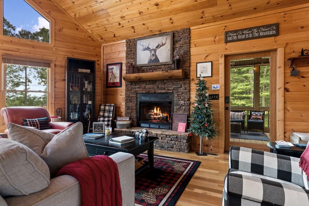 280 Palmetto Drive, Ellijay GA 30540 - Photo