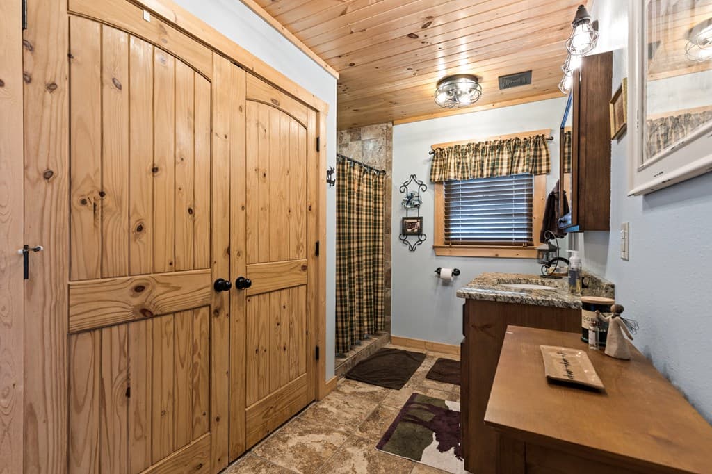 280 Palmetto Drive, Ellijay GA 30540 - Photo