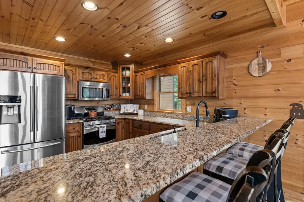 280 Palmetto Drive, Ellijay GA 30540 - Photo