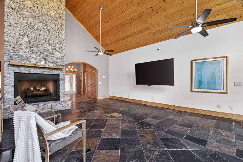 762 Pettit Ridge Road, Ellijay GA 30536 - Photo
