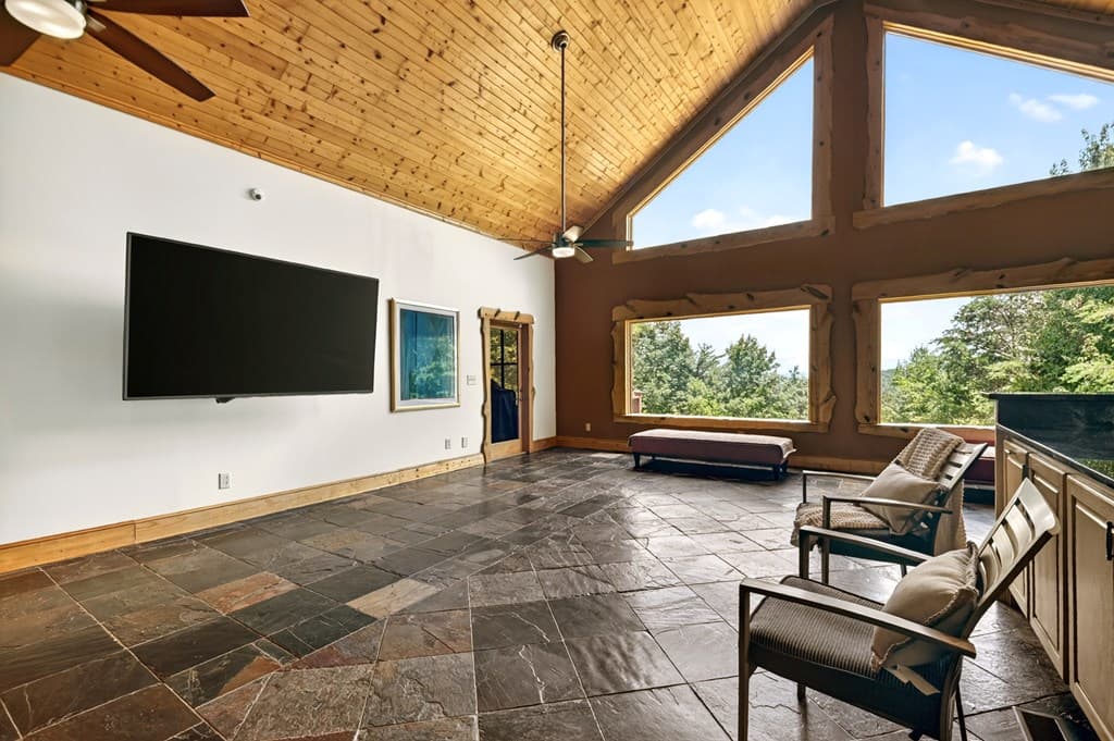 762 Pettit Ridge Road, Ellijay GA 30536 - Photo