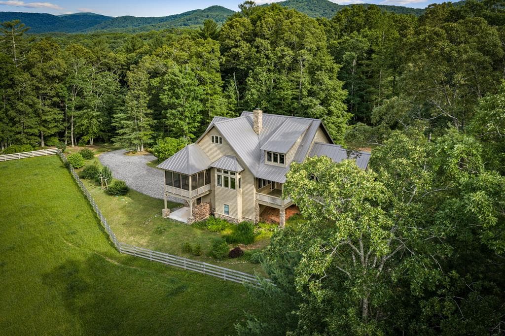 290 Old Anderson Creek, Ellijay GA 30536 - Photo