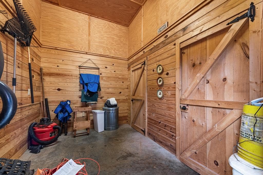 290 Old Anderson Creek, Ellijay GA 30536 - Photo