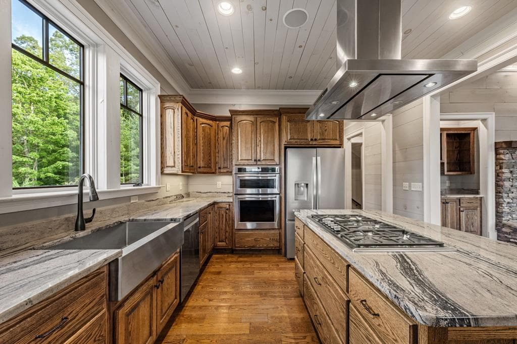 290 Old Anderson Creek, Ellijay GA 30536 - Photo