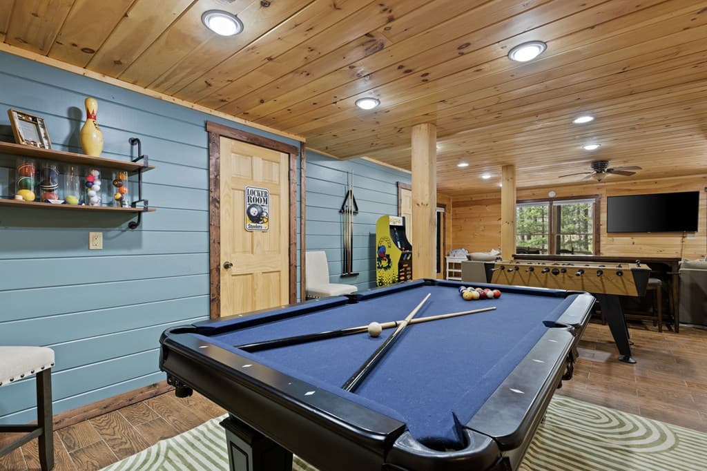236 Logan Drive, Mineral Bluff GA 30559 - Photo