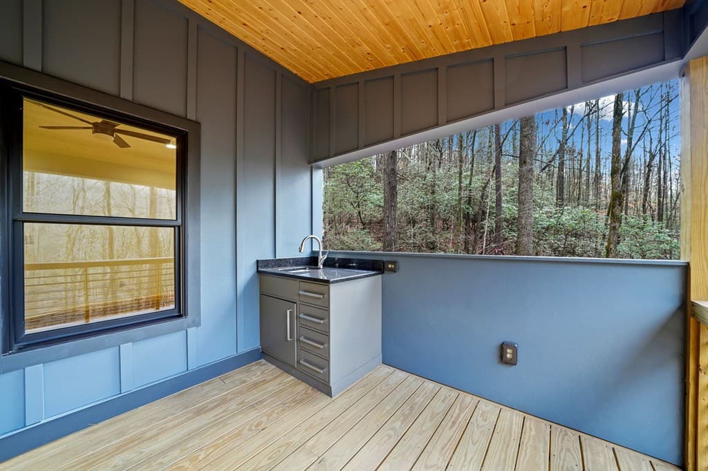 641 Bryant Farm Lane, Ellijay GA 30540 - Photo