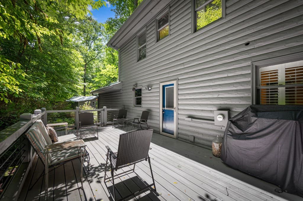 2977 Hwy 2, Blue Ridge GA 30513 - Photo