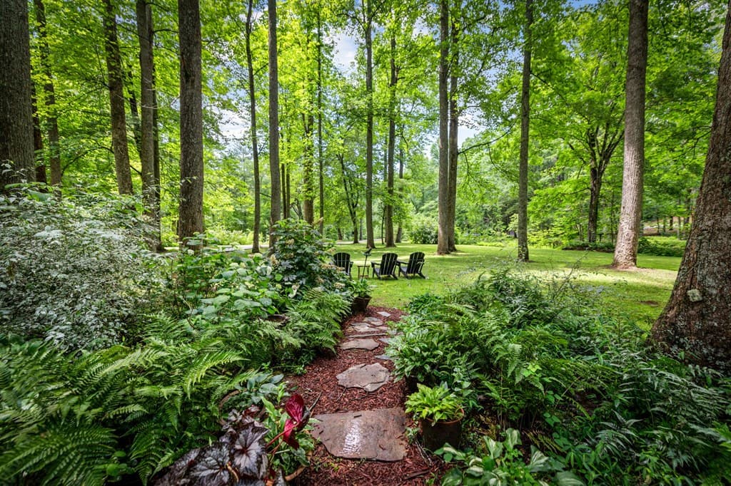 2977 Hwy 2, Blue Ridge GA 30513 - Photo