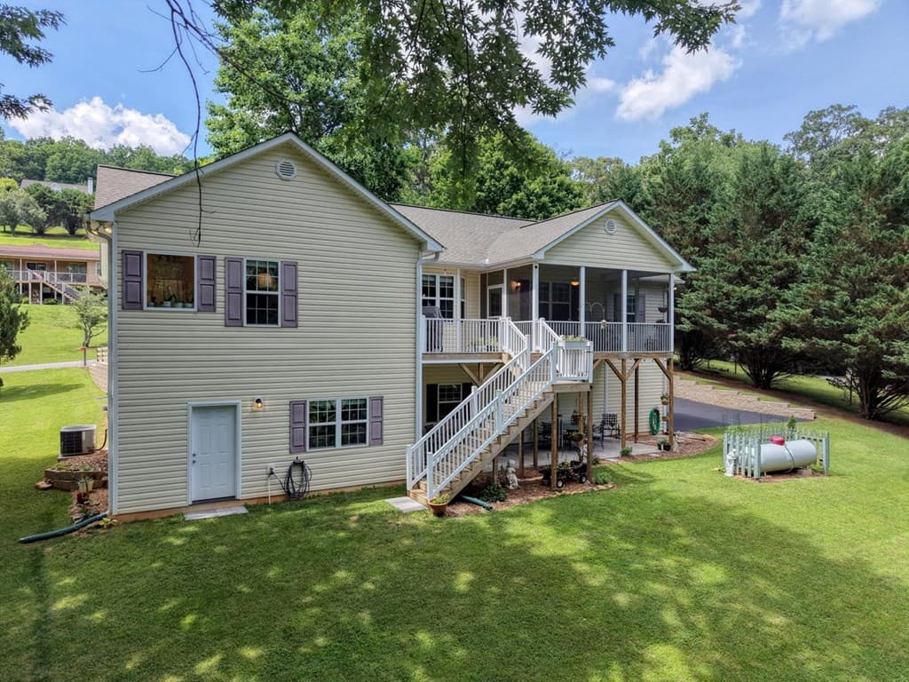 273 Coosa Valley Road, Blairsville GA 30512 - Photo