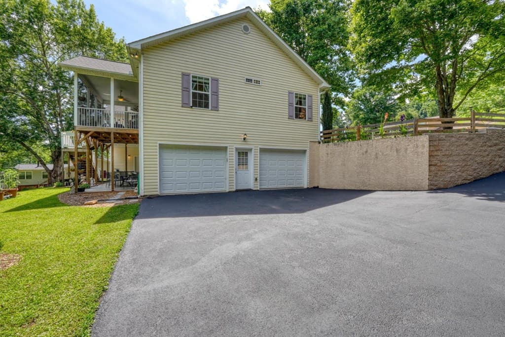 273 Coosa Valley Road, Blairsville GA 30512 - Photo
