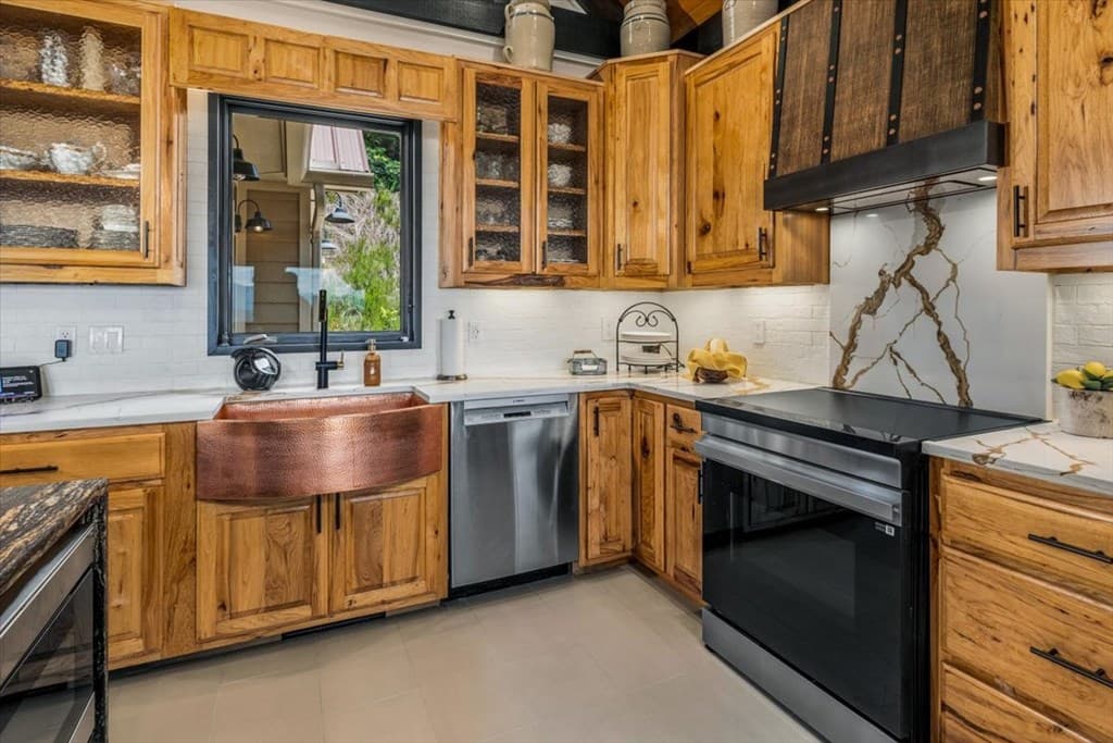 122 Oak Terrace, Hayesville NC 28904 - Photo
