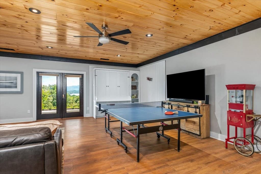 122 Oak Terrace, Hayesville NC 28904 - Photo