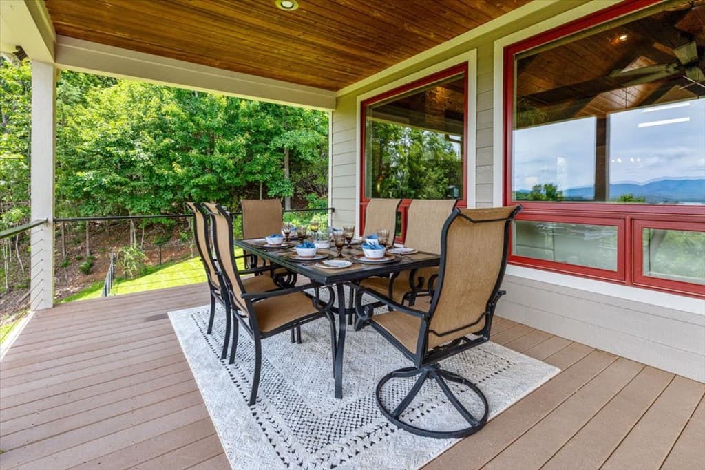 122 Oak Terrace, Hayesville NC 28904 - Photo