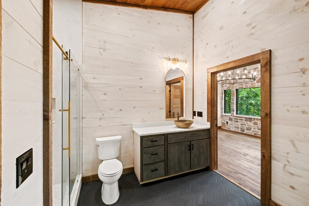 190 Laurel Crossing, Blue Ridge GA 30513 - Photo