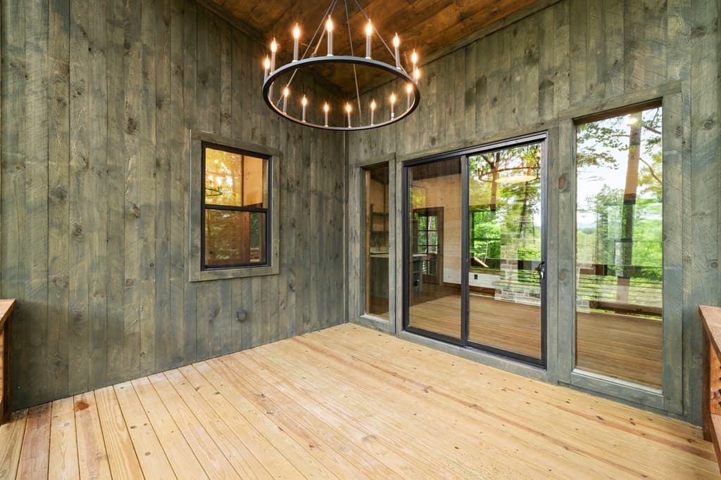 190 Laurel Crossing, Blue Ridge GA 30513 - Photo