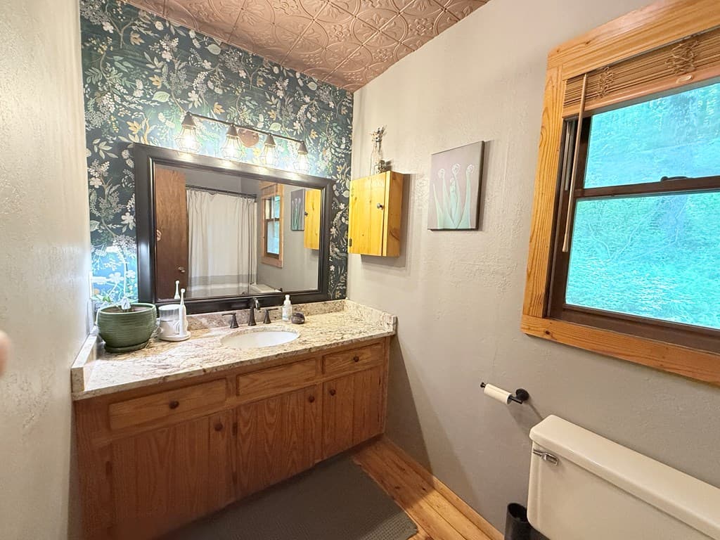 1096 Mount Tabor Road, Nantahala NC 28781 - Photo