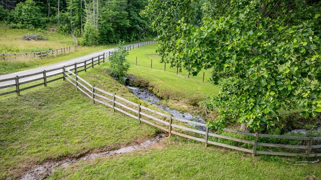 225 Cohutta Ranch Road, Blue Ridge GA 30513 - Photo