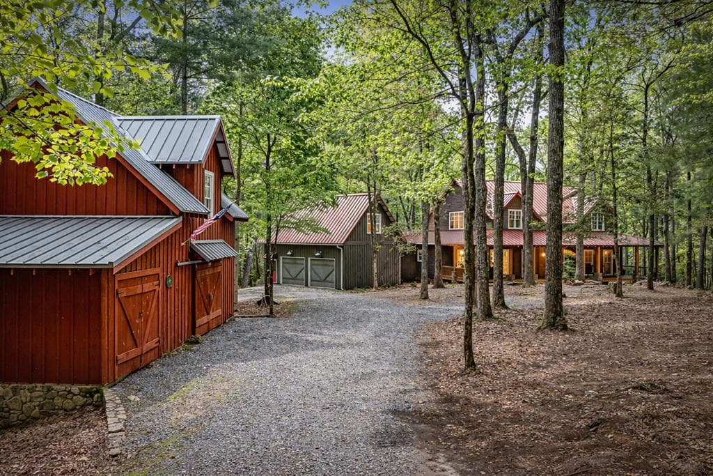 245 Old Anderson Creek, Ellijay GA 30536 - Photo