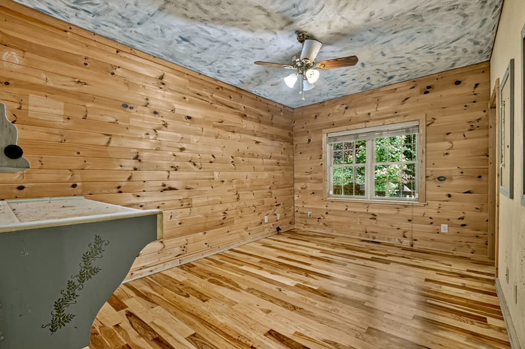 95 Laughing Bird Lane, Ellijay GA 30536 - Photo