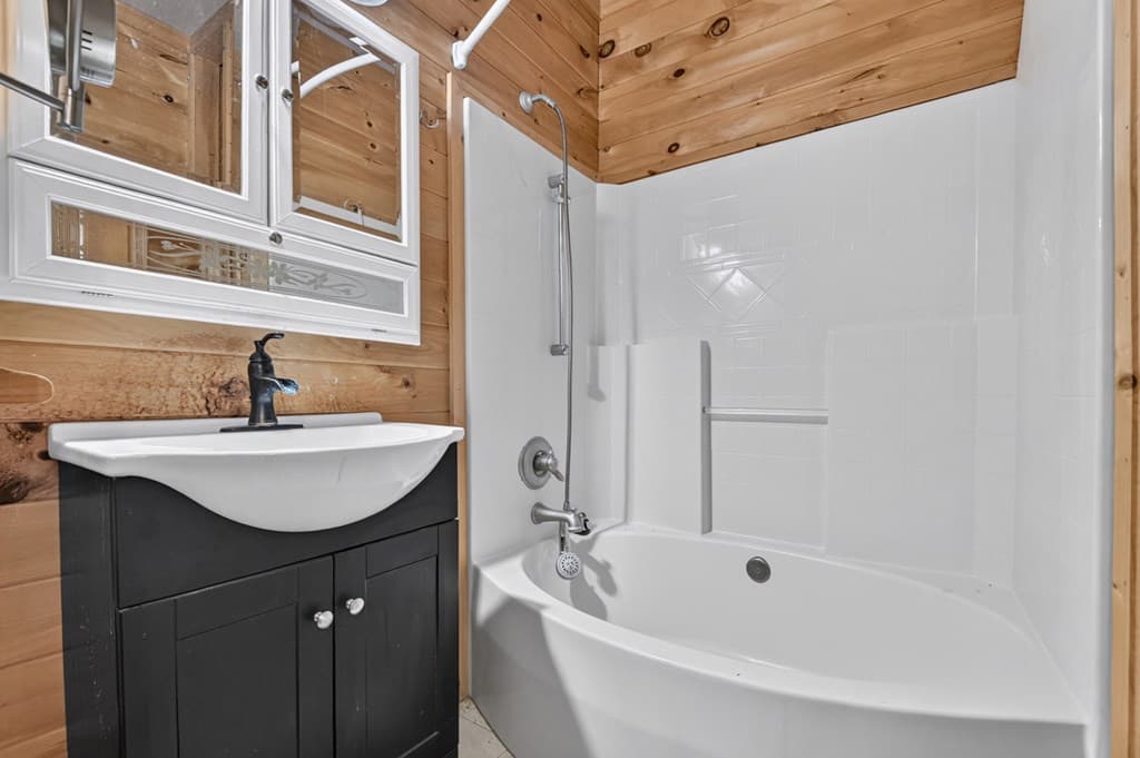 95 Laughing Bird Lane, Ellijay GA 30536 - Photo