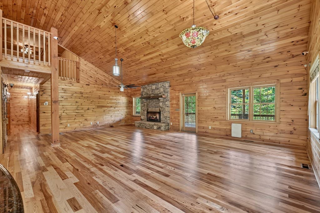 95 Laughing Bird Lane, Ellijay GA 30536 - Photo