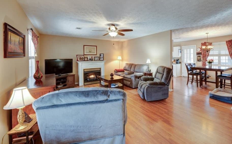 472 Eagle Mountain Drive W, Ellijay GA 30540 - Photo