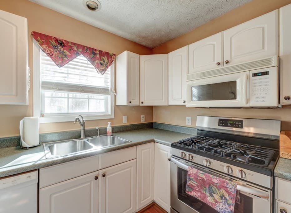 472 Eagle Mountain Drive W, Ellijay GA 30540 - Photo