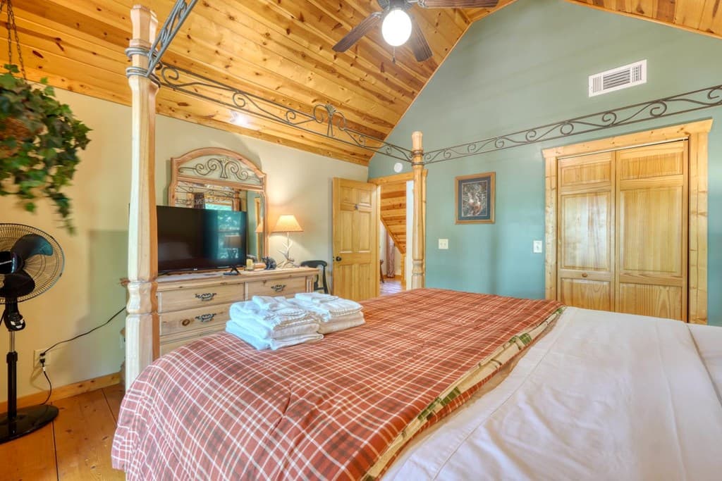 75 Carol Lane, Ellijay GA 30540 - Photo