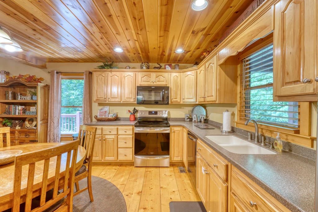 75 Carol Lane, Ellijay GA 30540 - Photo
