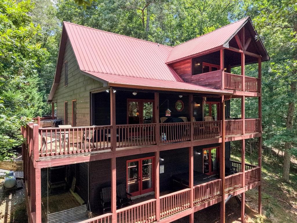 75 Carol Lane, Ellijay GA 30540 - Primary photo