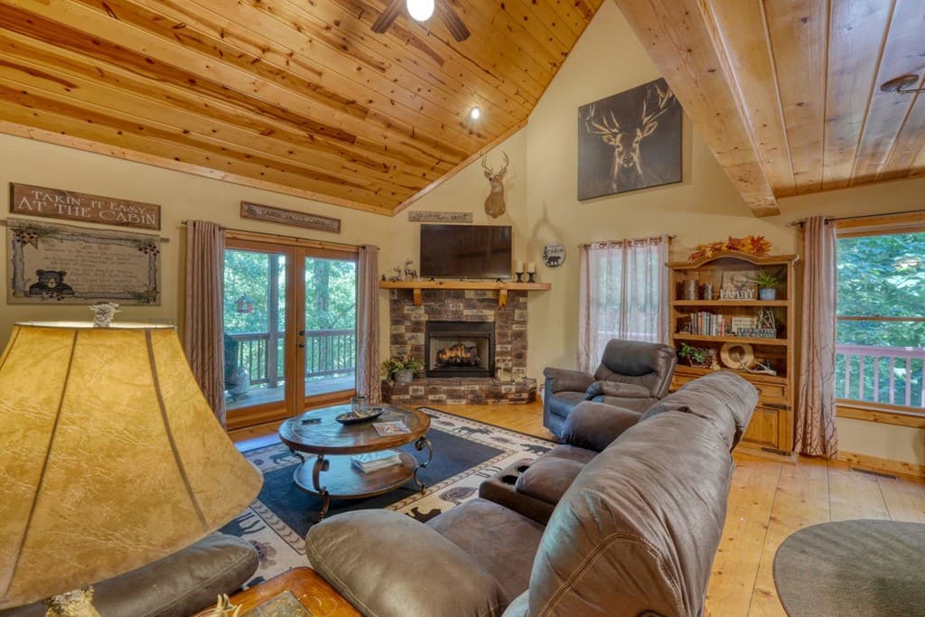 75 Carol Lane, Ellijay GA 30540 - Photo