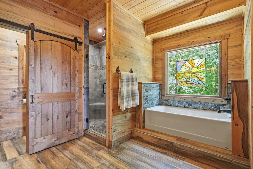 1252 Mountainside Parkway, Ellijay GA 30536 - Photo