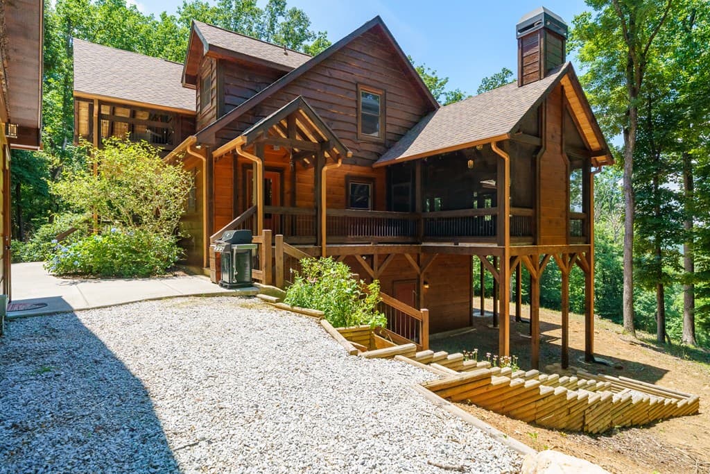 1252 Mountainside Parkway, Ellijay GA 30536 - Photo