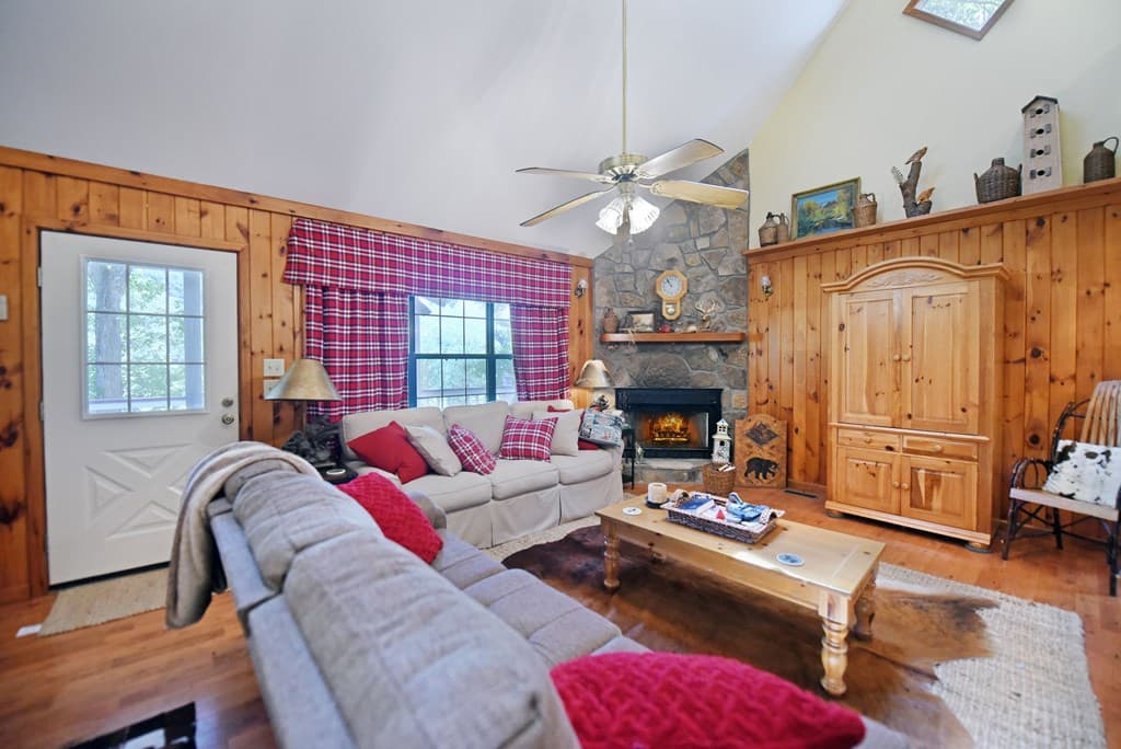 209 Moon Shadow Trail, Blairsville GA 30512 - Photo