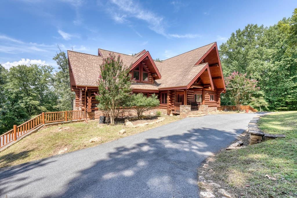 310 Hickory Fork, Blairsville GA 30512 - Photo