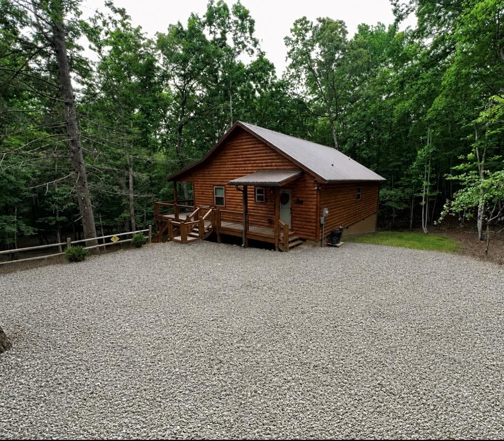 28 Copper Fox Corner, Murphy NC 28906 - Primary photo