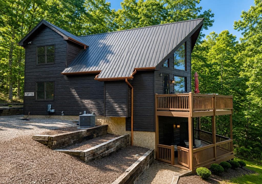 901 Stuart Mountain Road, Mineral Bluff GA 30559 - Photo