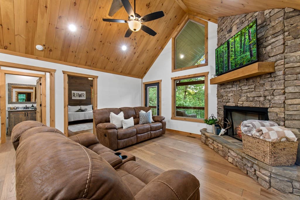 241 Wolf Creek Mountain Road, Mineral Bluff GA 30559 - Photo