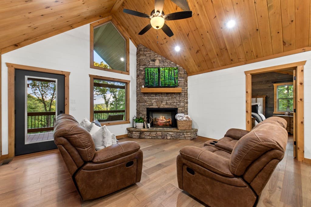 241 Wolf Creek Mountain Road, Mineral Bluff GA 30559 - Photo