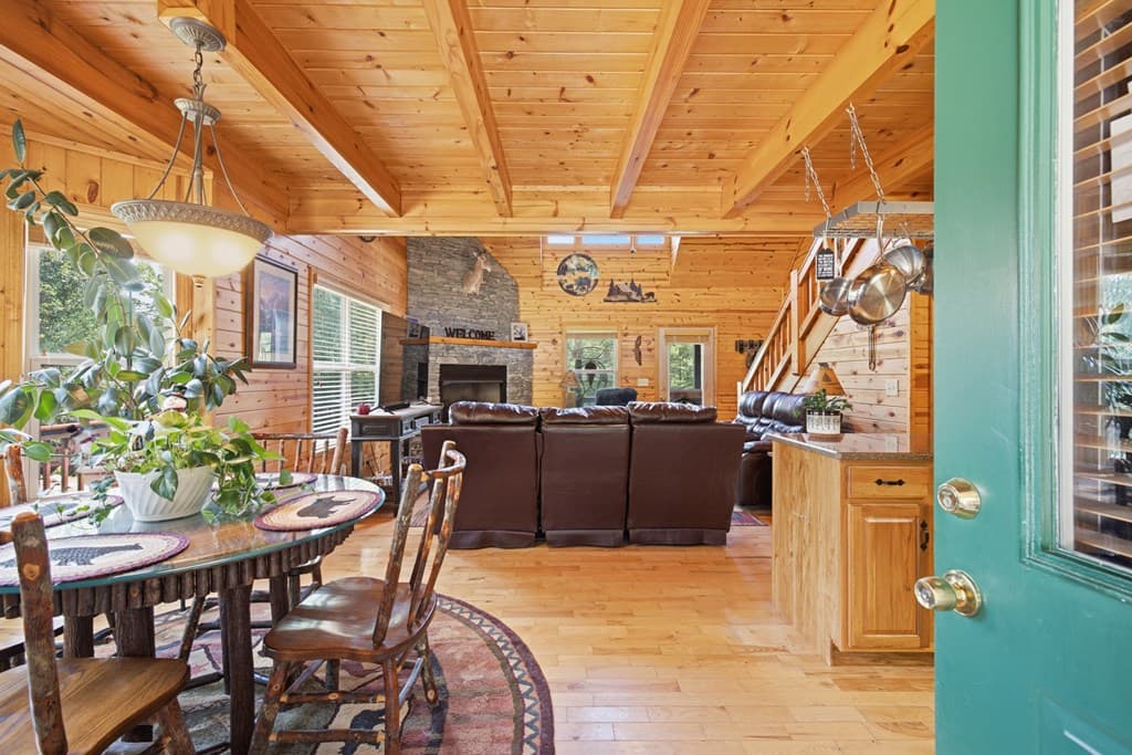 365 Sweetbay Drive, Blairsville GA 30512 - Photo