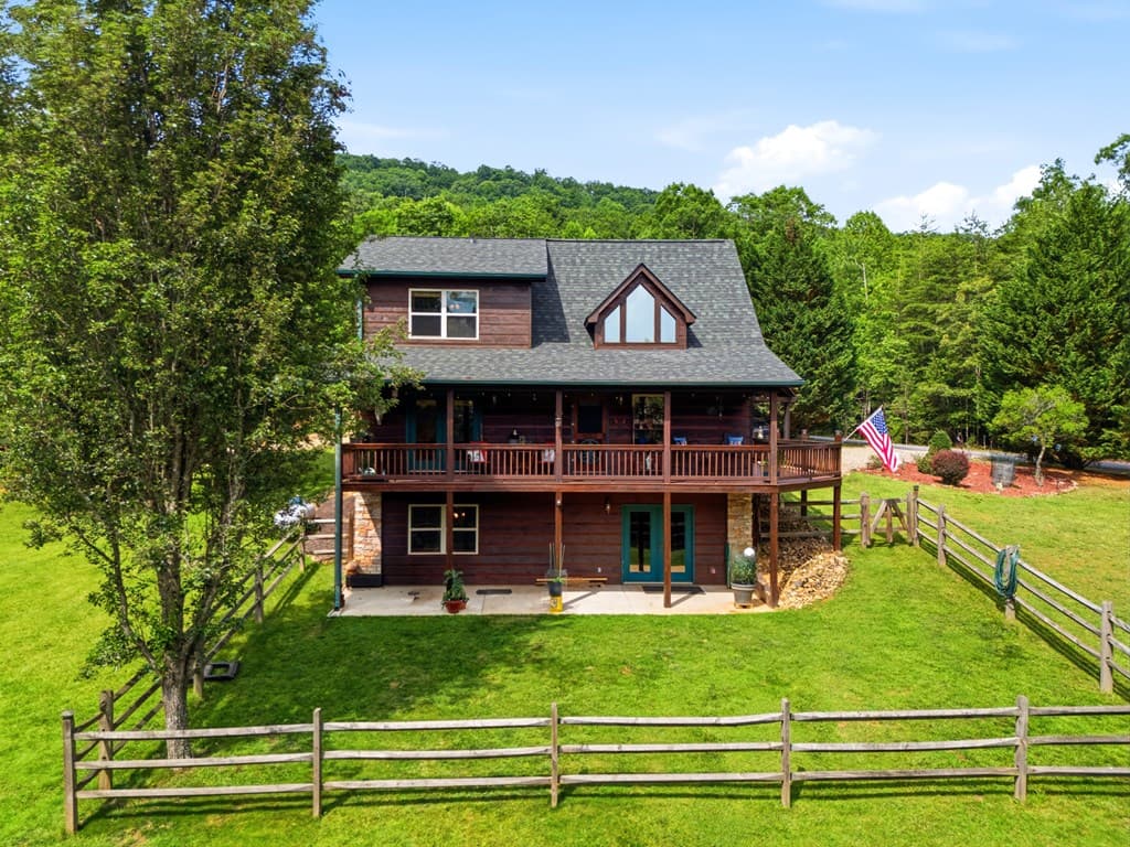 365 Sweetbay Drive, Blairsville GA 30512 - Photo