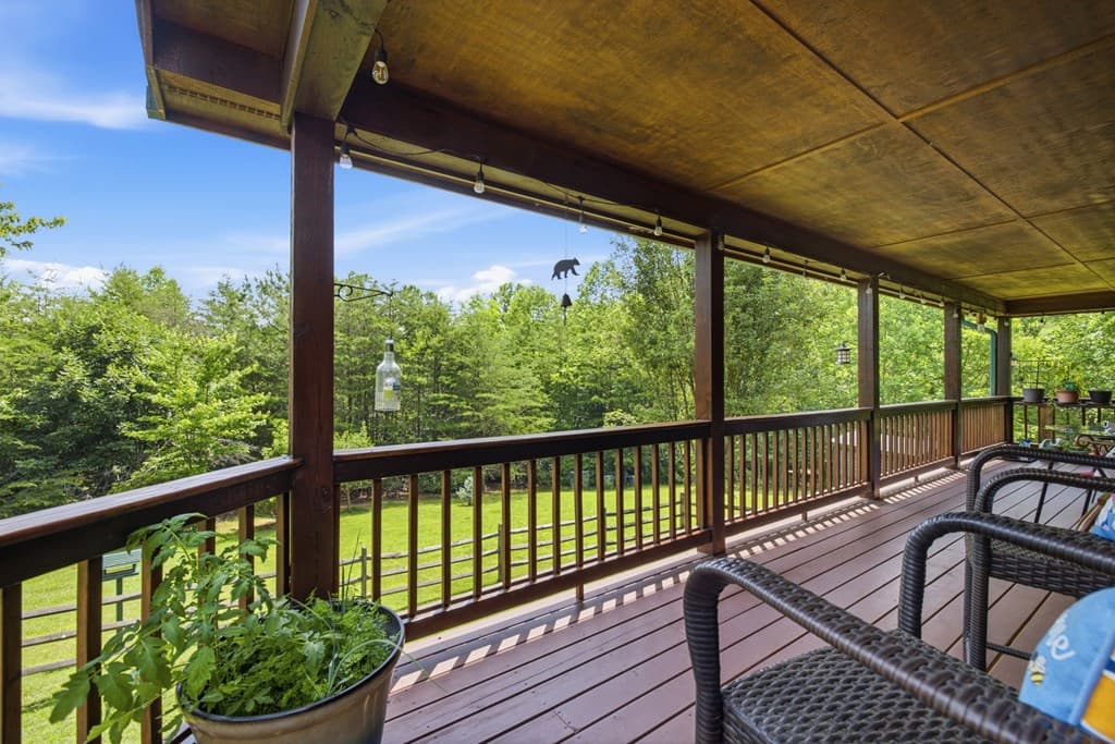 365 Sweetbay Drive, Blairsville GA 30512 - Photo