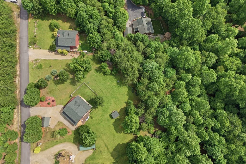 365 Sweetbay Drive, Blairsville GA 30512 - Photo