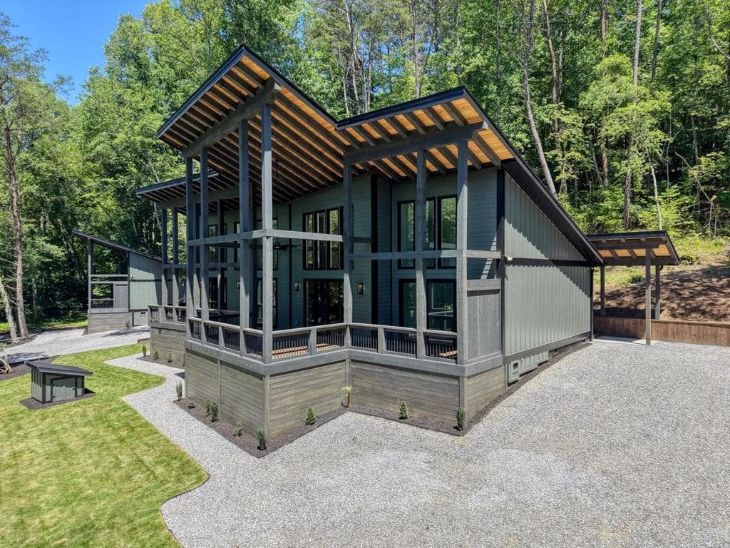 500 Williamstown Road S, Mineral Bluff GA 30559 - Photo