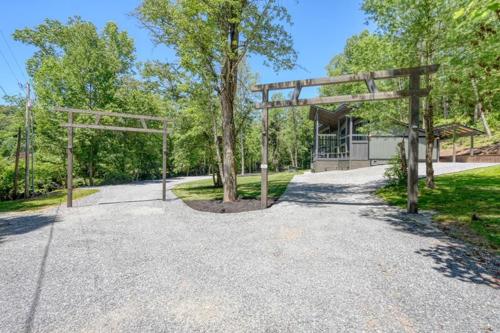 500 Williamstown Road S, Mineral Bluff GA 30559 - Photo